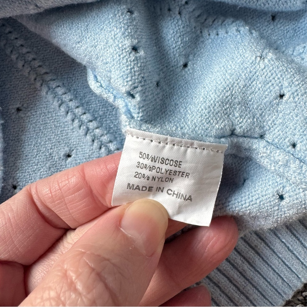 Elegant Sky Blue Crew Neck Sweater Sz L Short Sleeve Classic Casual Comfy Eyelet - Picture 6 of 9